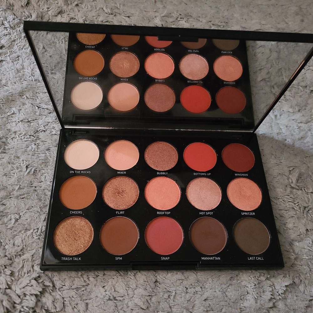 Morphe Artistry Eyeshadow Palette - 15H Happy Hour
